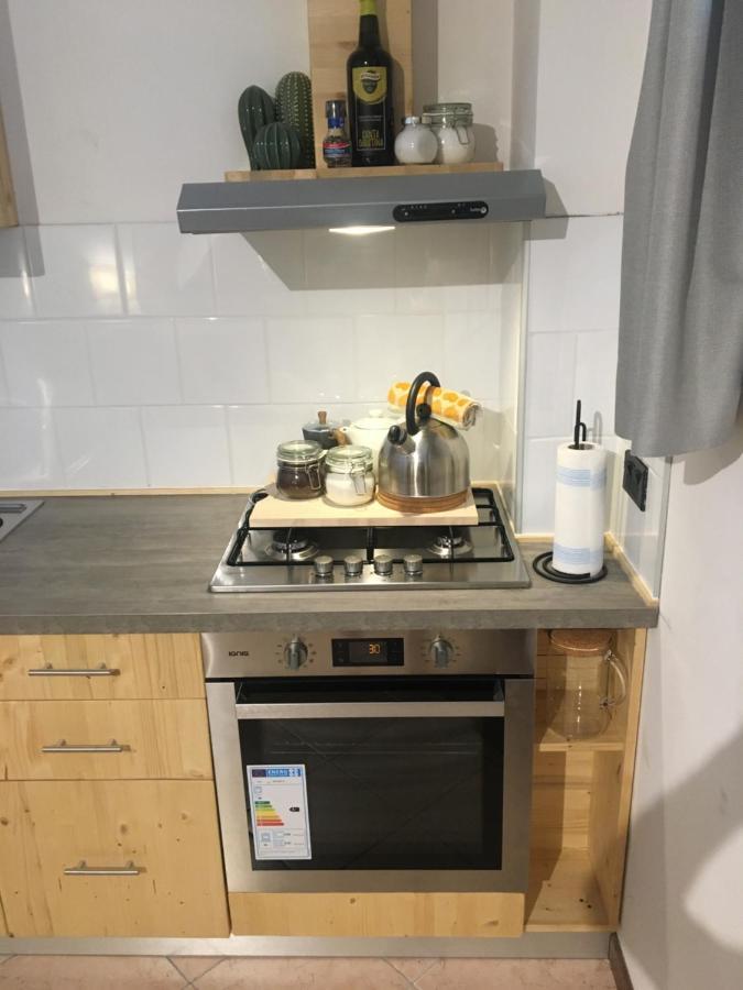 Apartamento Don Abbondio Verona Exterior foto